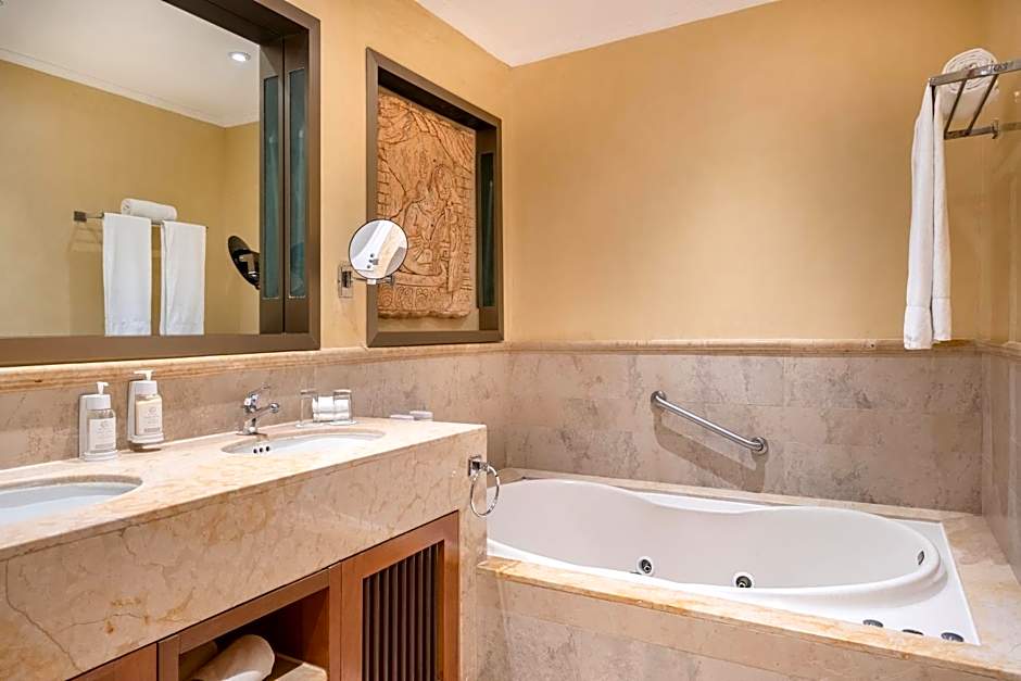 Iberostar Selection Paraiso Maya Suites