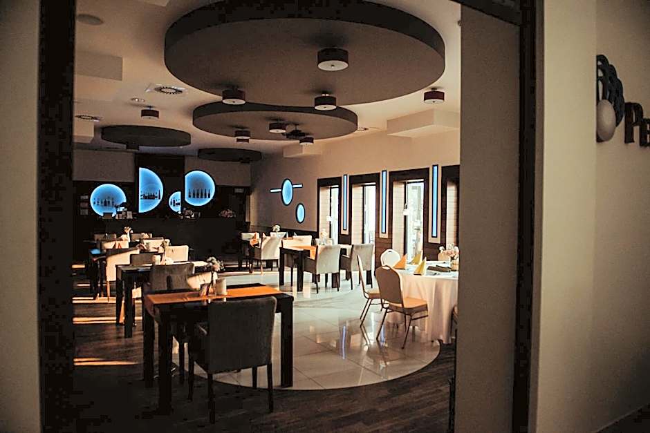 Centrum Bankietowo - Hotelowe "Perła"