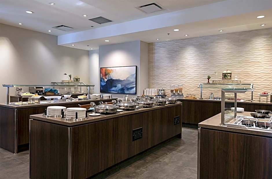 DoubleTree by Hilton Hotel - Conference Centre Regina