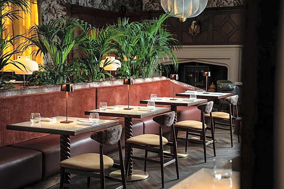 Lanelay Hall Hotel & Spa