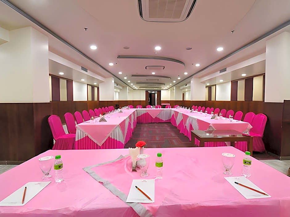 Hotel Jaipur Central, Jaipur