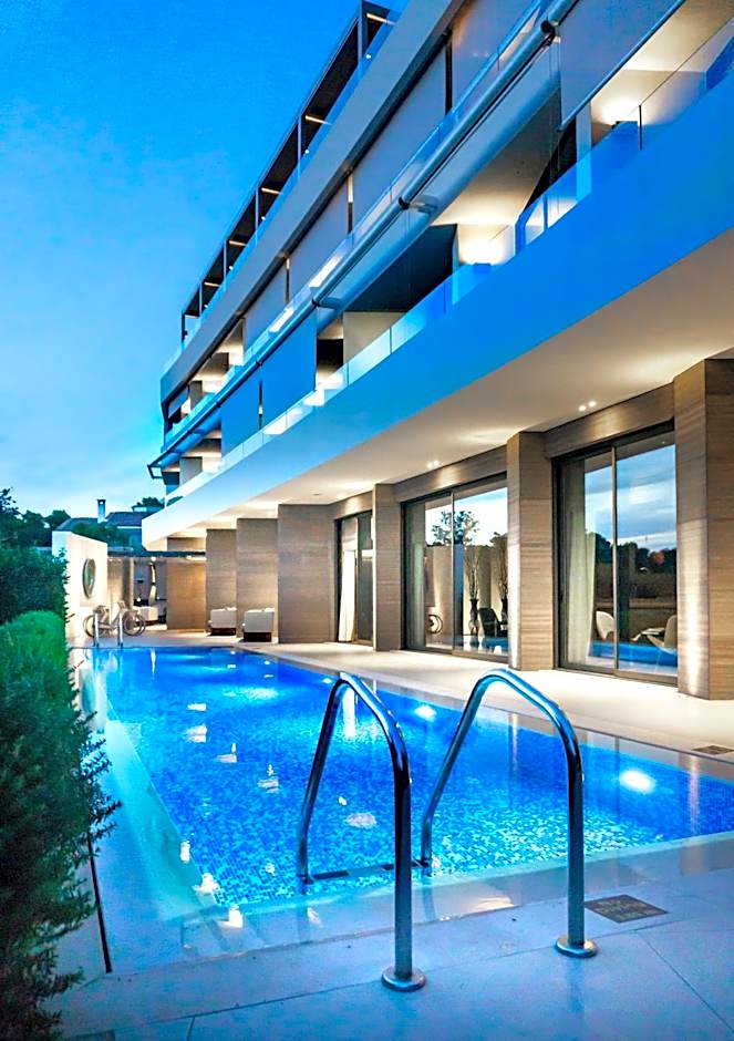 Somewhere Vouliagmeni