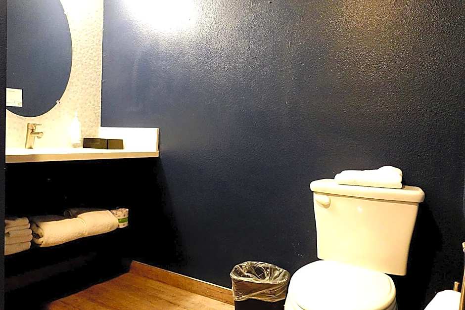 The Onyx Hotel Hollywood