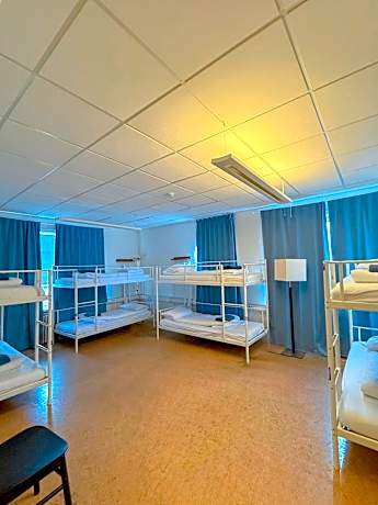 Bunk Bed in 8-Bed Mixed Dormitory Room