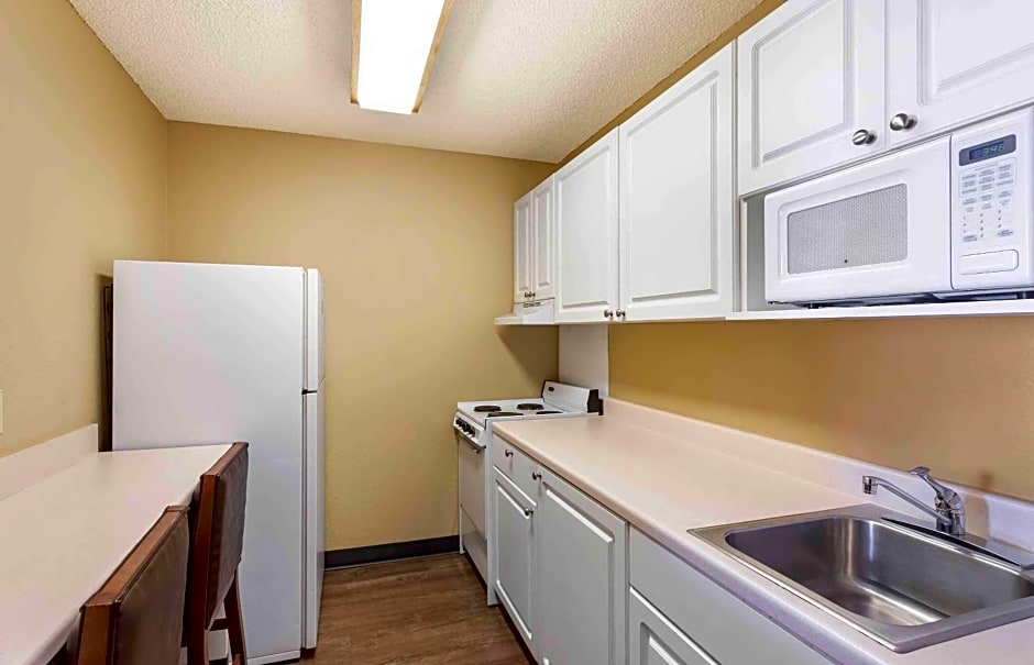 Extended Stay America Select Suites - Denver - Tech Center South