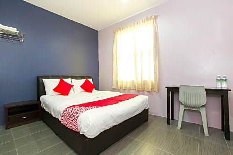 OYO 89332 DE Hotel