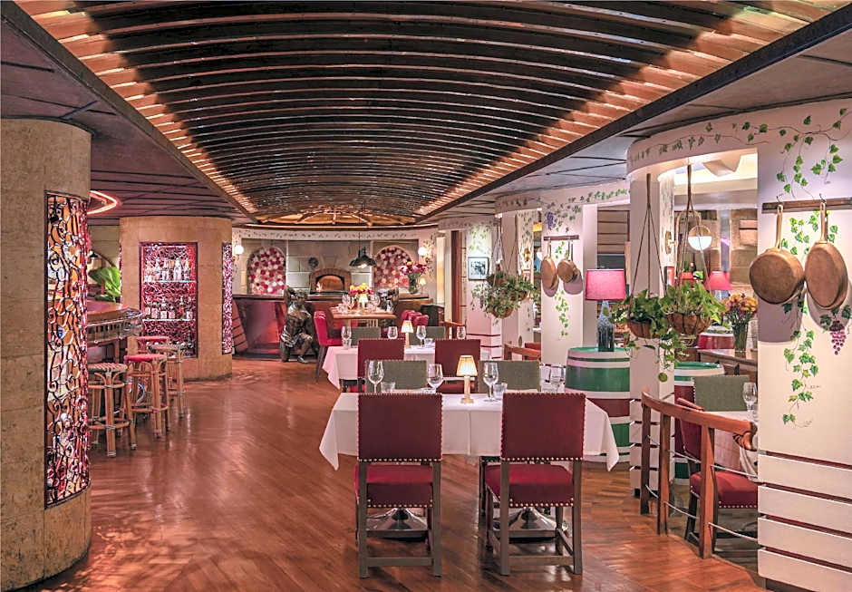 Grand Hyatt Erawan Bangkok Hotel