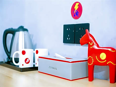 Jun Hotel Henan Anyang Neihuang County Zhuanxu Avenue City Garden