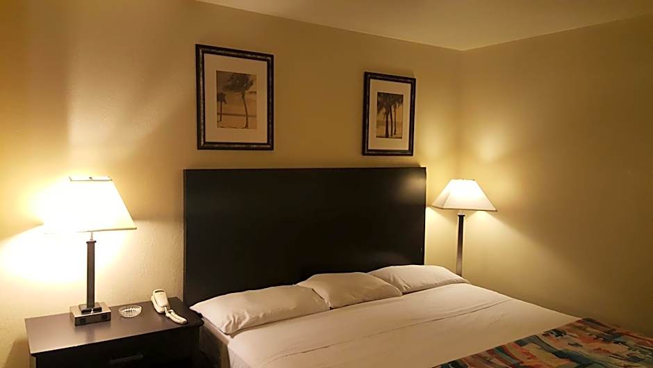 America's Best Inn - Macon
