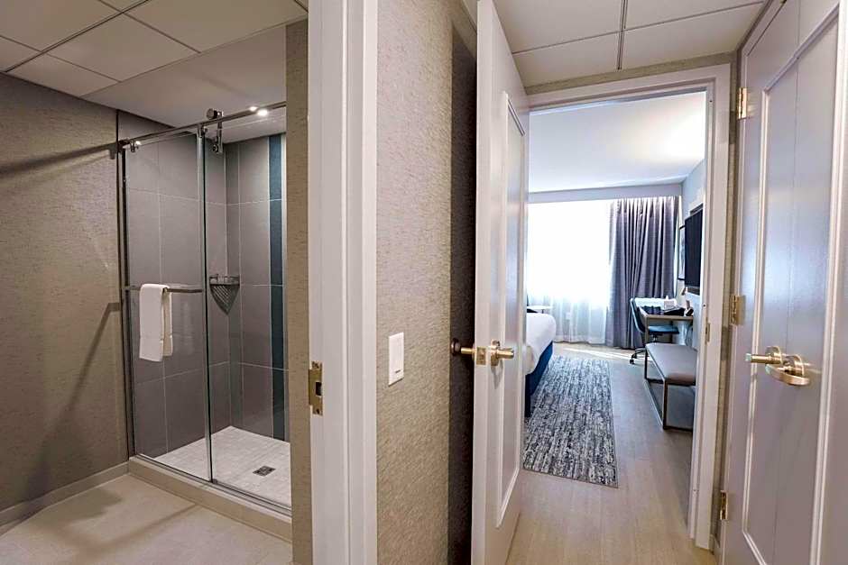 Radisson Plaza Hotel At Kalamazoo Center
