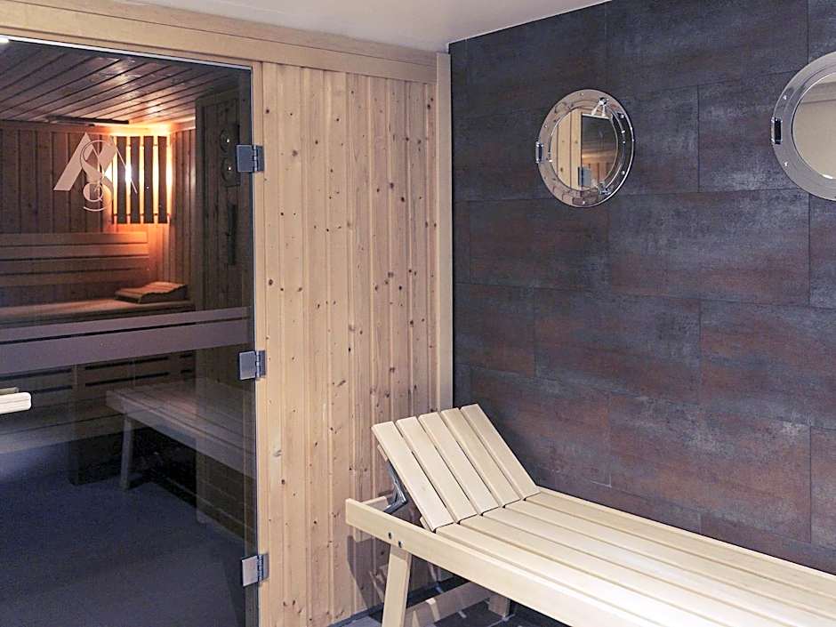 Mercure Maurepas Saint Quentin