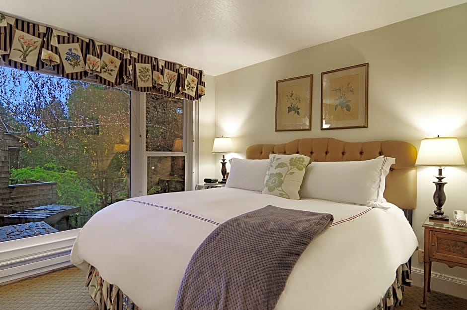 Babbling Brook Inn