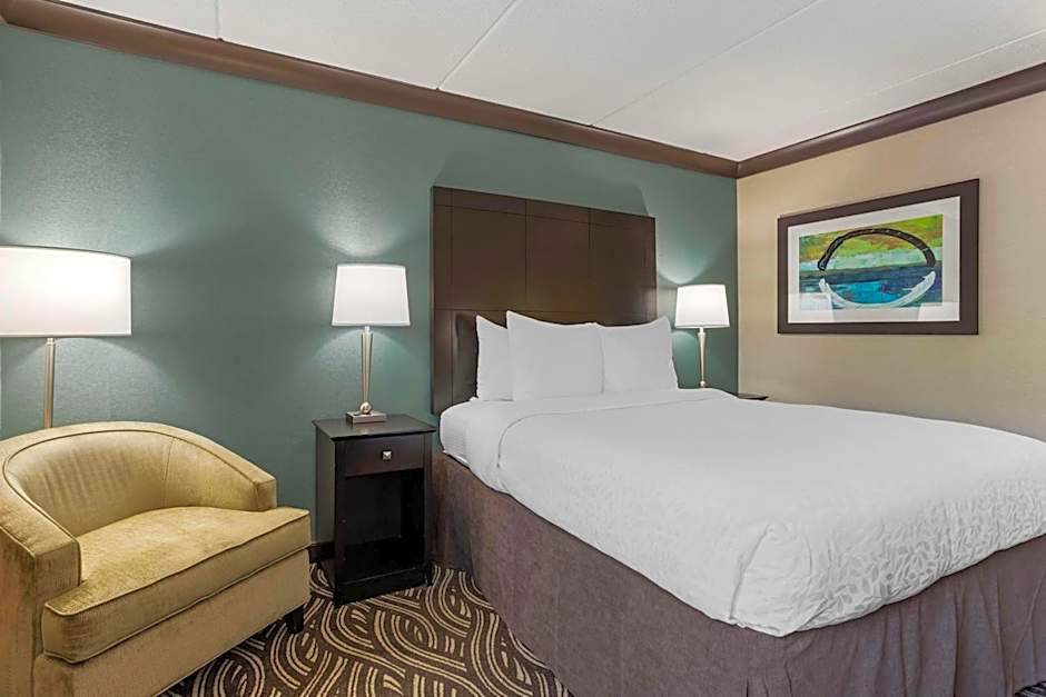 Best Western Plus Kingston Hotel And Conference Center