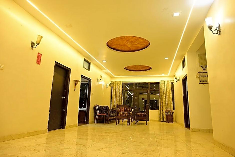 Hotel Ganga Monastery