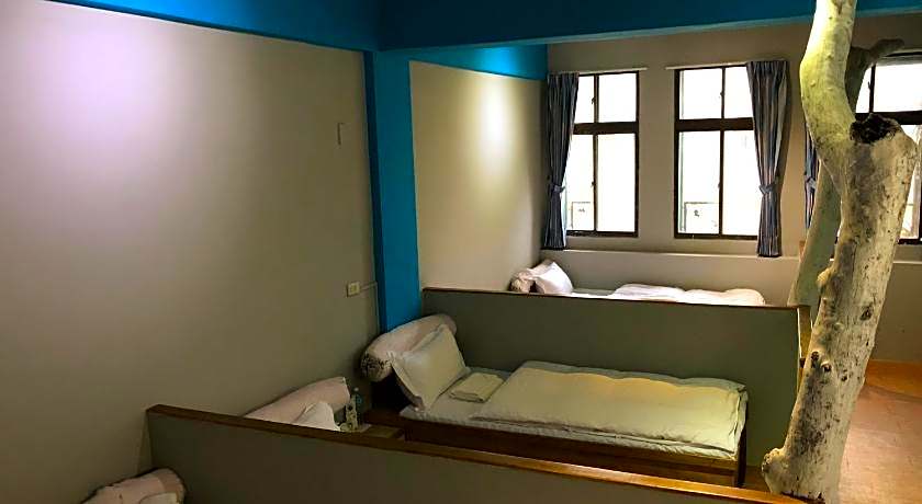 A Good Man's Hostel