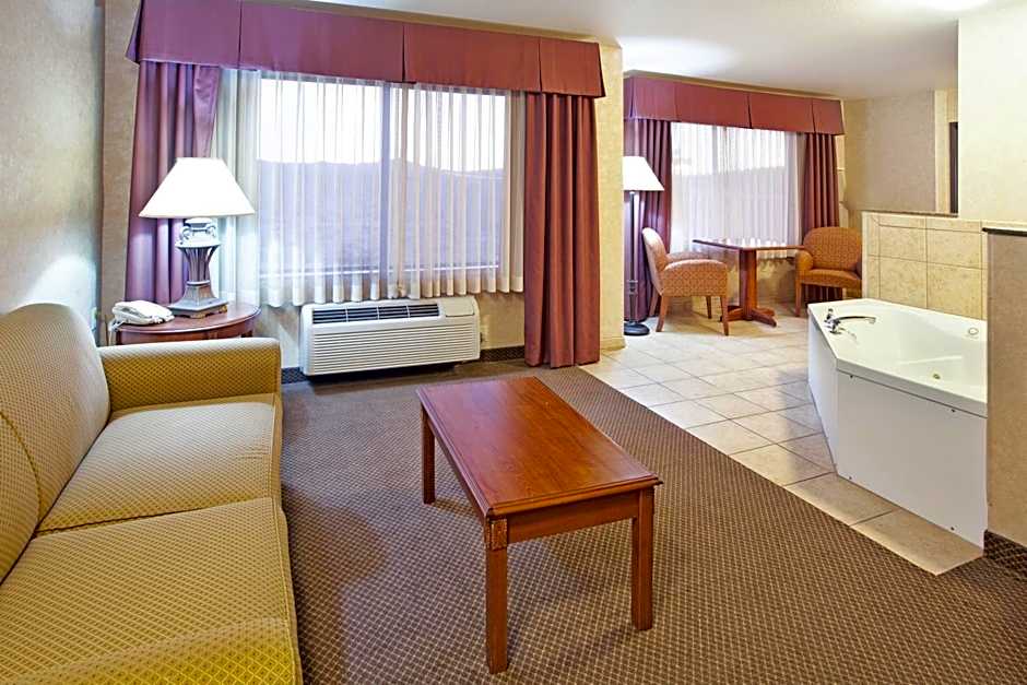 Holiday Inn Express & Suites Barstow - Route 66 by IHG
