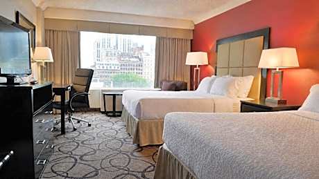 Queen Room with Two Queen Beds - High Floor/Non-Smoking