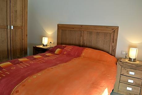 Three-Bedroom Apartment (6 Adults)