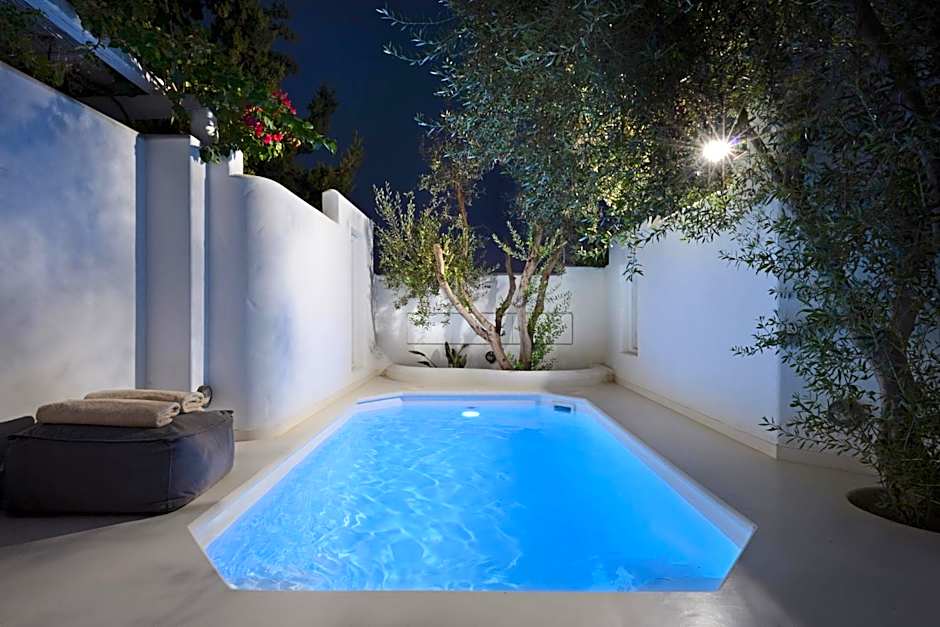 Thalassitra Private Pool Suites
