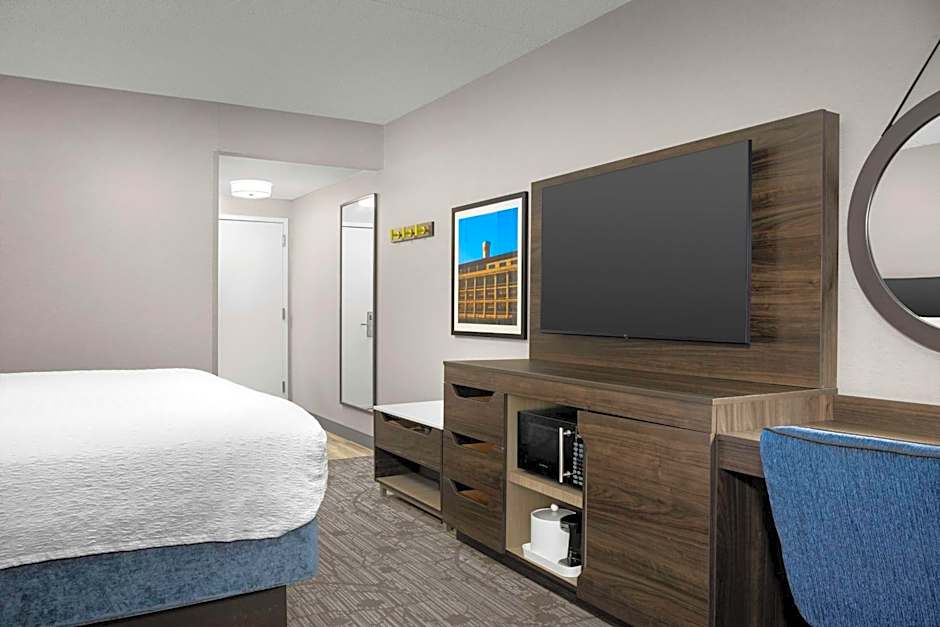 Hampton Inn By Hilton Easton, Pa