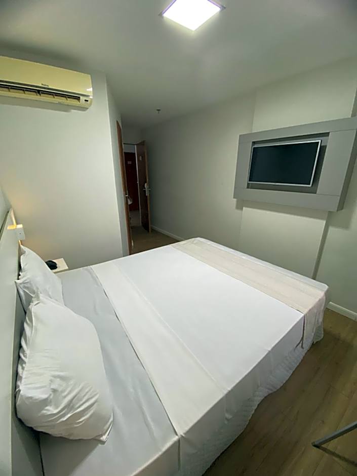 BRISTOL EASY HOTEL - RIO BONITO