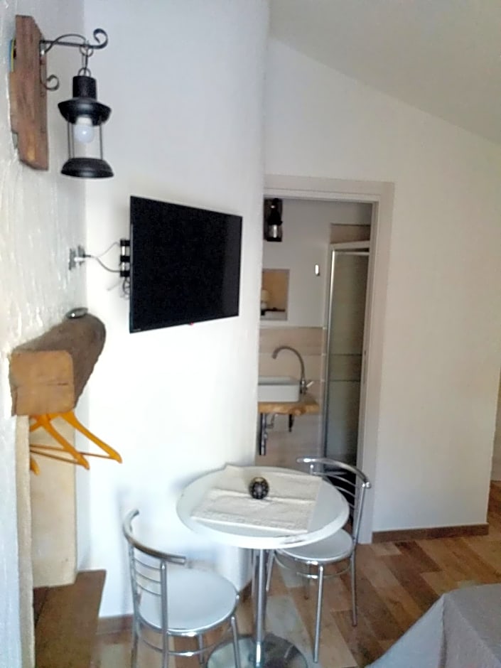 B&B Santu Giuvanni "Un tuffo nel passato Fonnese"