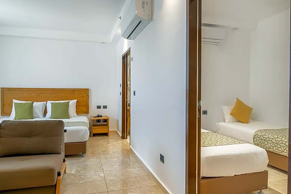 Ramon Suites by Smart Hotels