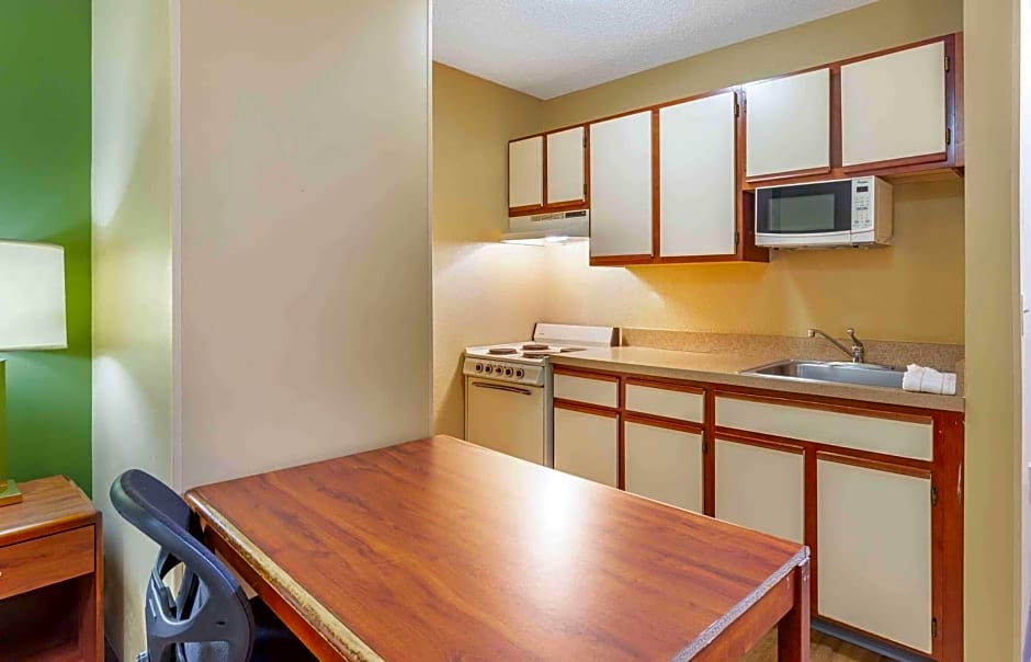 Extended Stay America Select Suites - Richmond - Innsbrook