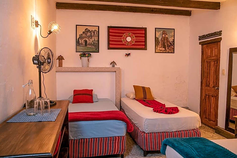 Nikikot Hotel & Hostel