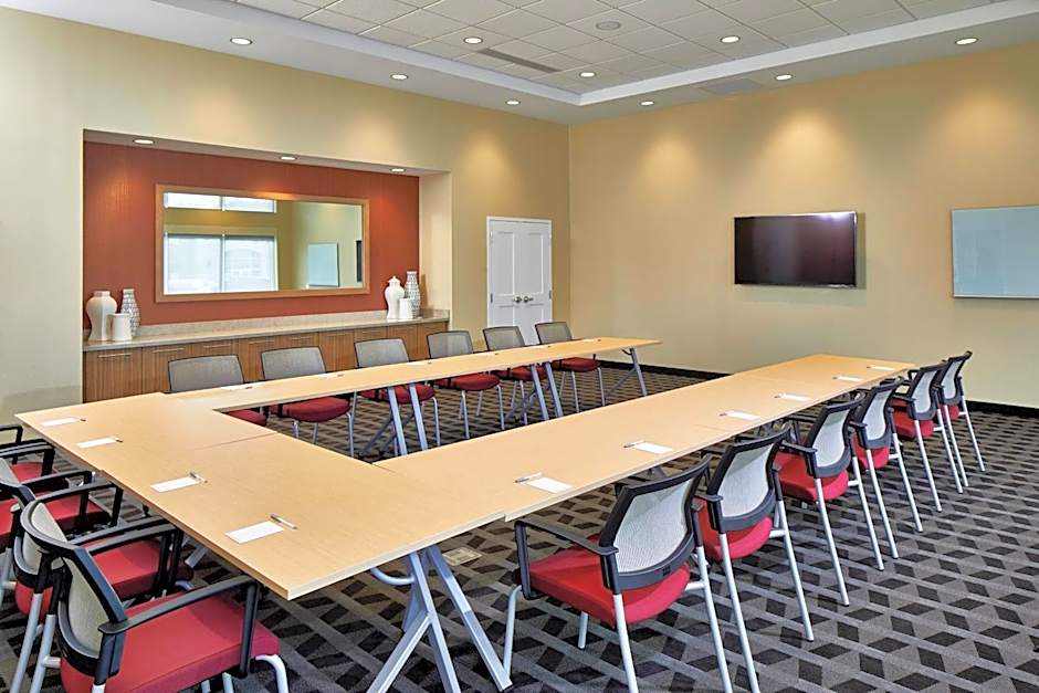 TownePlace Suites by Marriott Columbus North - OSU