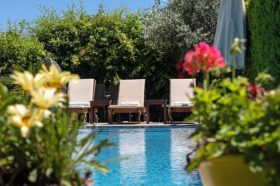 Bramasole Alaçatı Butik Hotel
