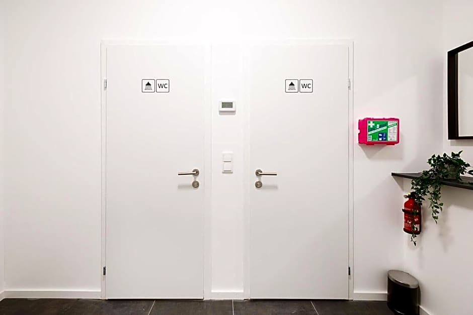 Central City Style Rooms by Home2