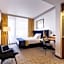 Grand Ascot Hotel