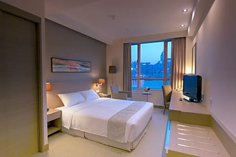Queen or Twin Room with Harbor View