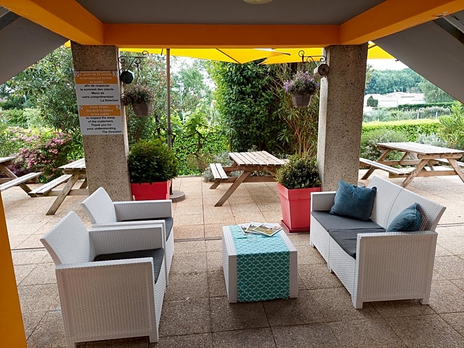 The Originals Access, Hotel Saintes Recouvrance