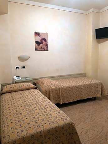 Twin Room with Private Bathroom