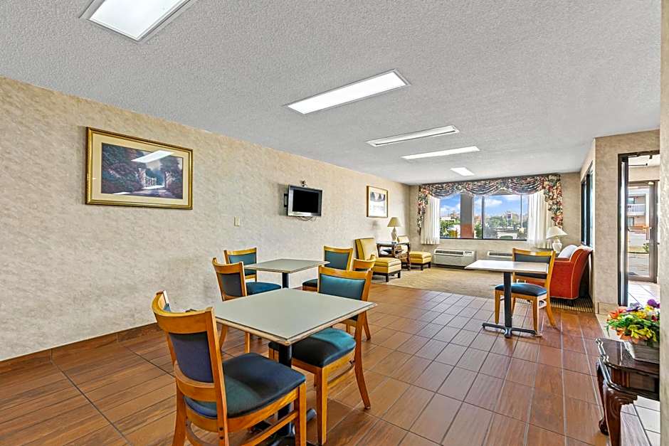 Magnolia Inn Townhouse Hattiesburg M S I-59