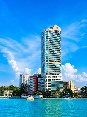 Hompton by the Beach Penang