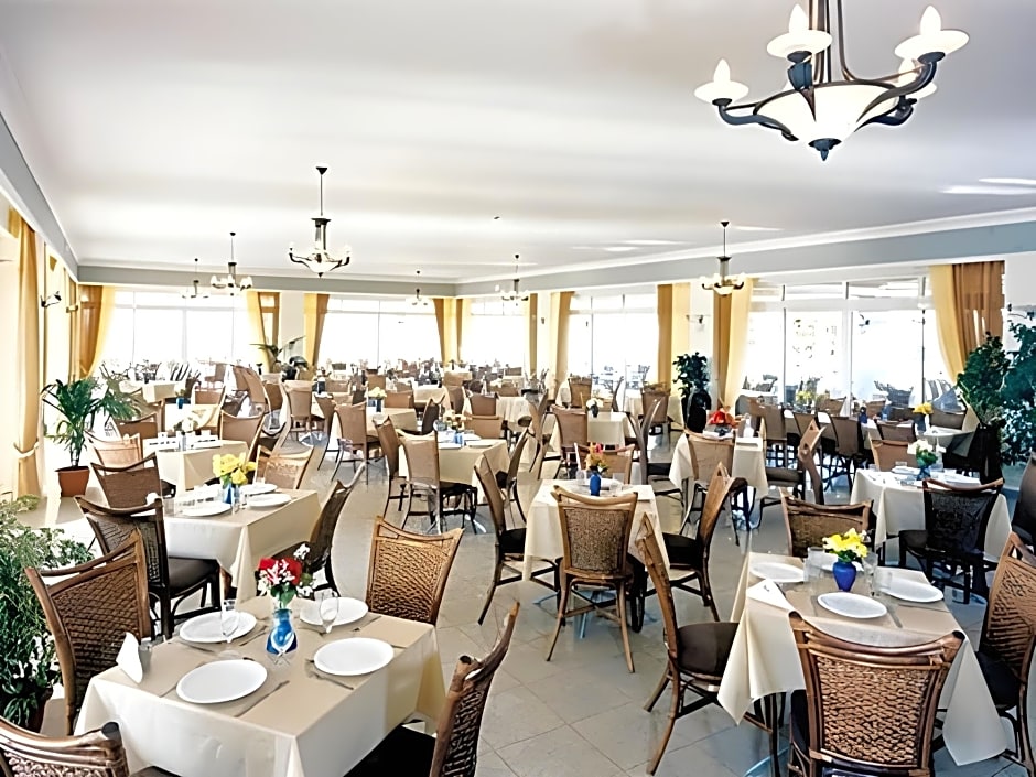 Gaia Royal Hotel