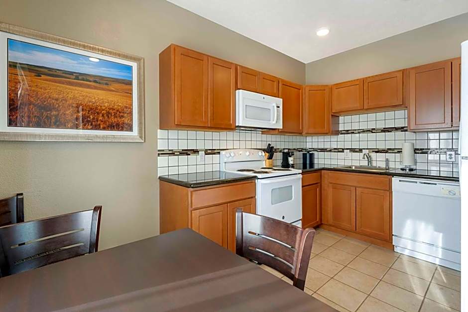 Best Western Wheatland Inn