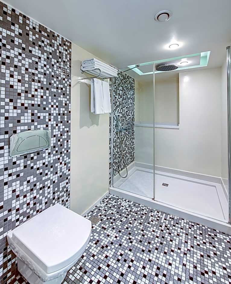 Photo 1 of 6 of Deluxe Grand Suite