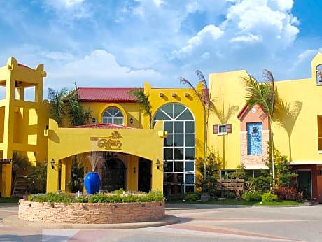 Crown Regency Residences Davao Hotel