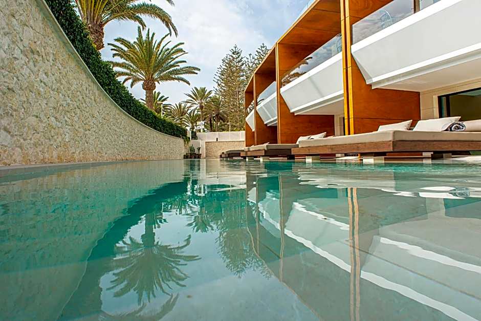 TenSuites - Adults Only