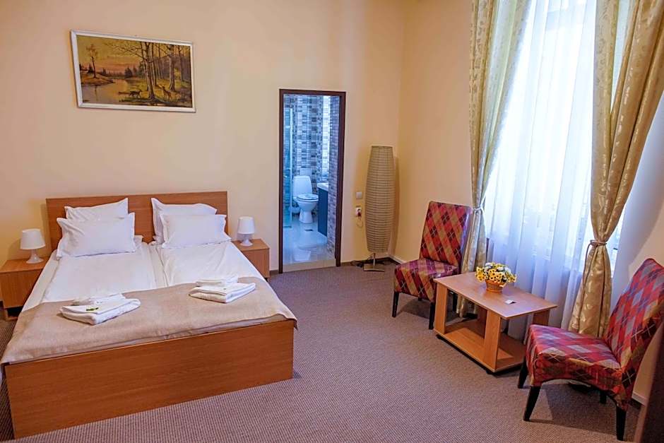 Bucharest Downtown Inn