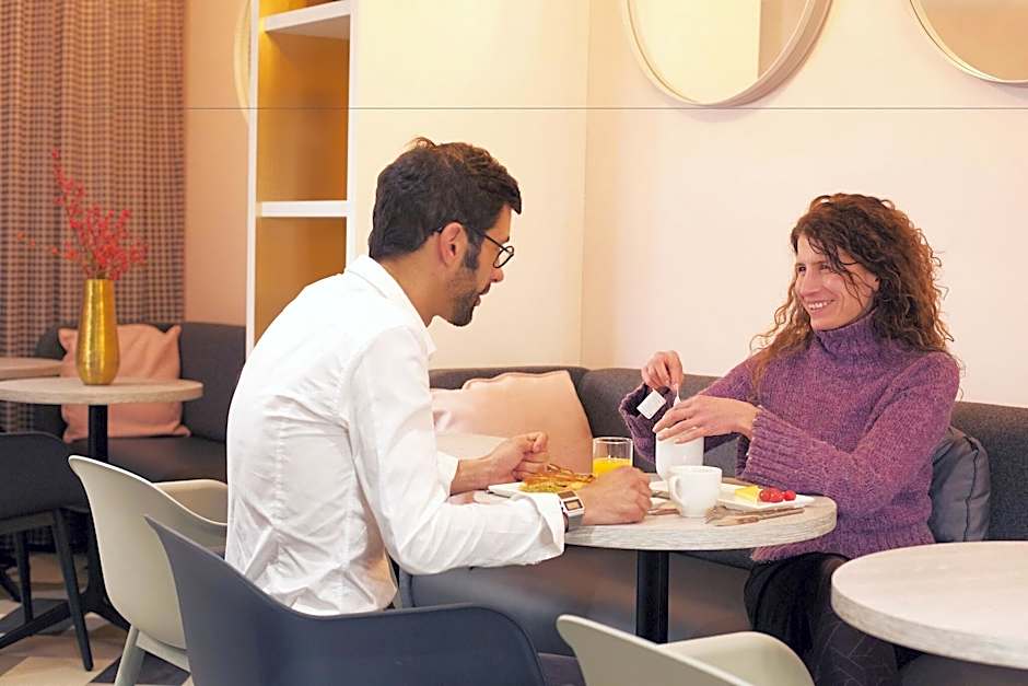 Mercure Paris 9 Pigalle Sacre-Coeur Hotel