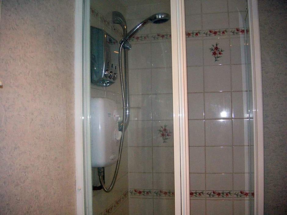 Ty Newydd Guest House