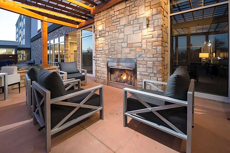 Homewood Suites by Hilton Tulsa/Catoosa, OK