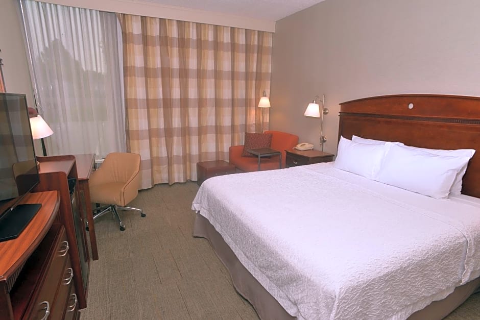 Hampton Inn Springfield-South