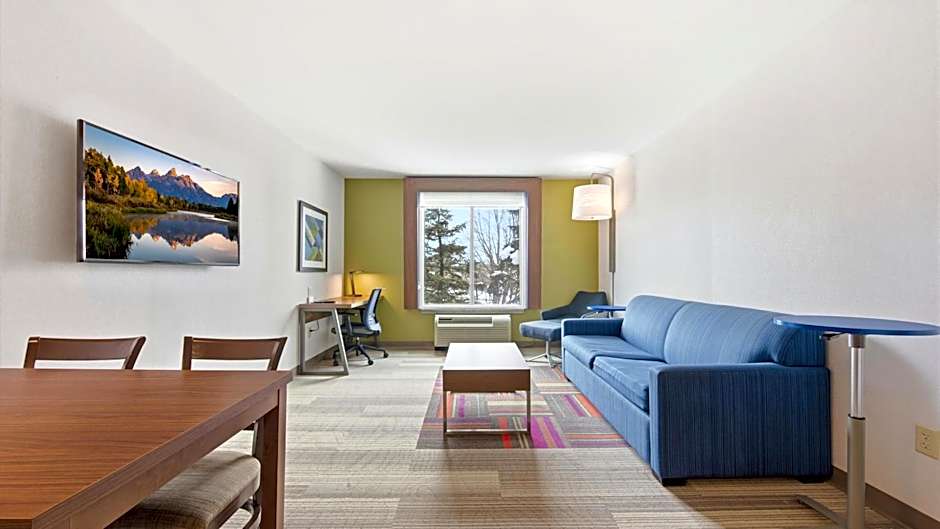 Holiday Inn Express & Suites Bethlehem Arpt-Allentown Area