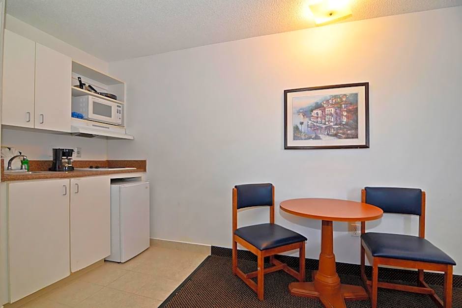 Siegel Select Bartlett